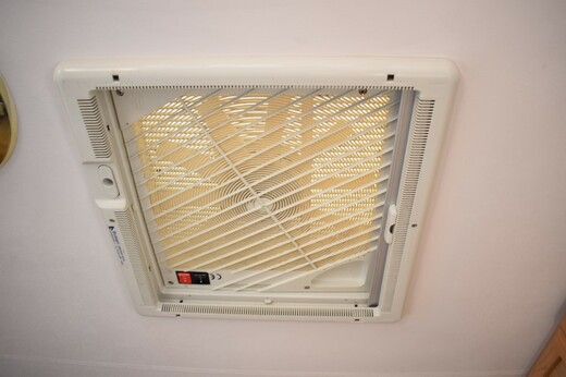 16_Ventilator.JPG